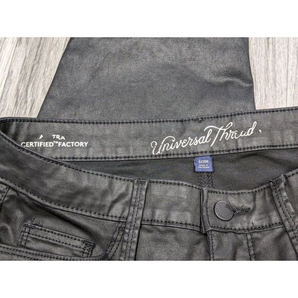 Universal Thread Womens Size 6 / 28 R High Rise Cropped Skinny Black Pants - Picture 4 of 11
